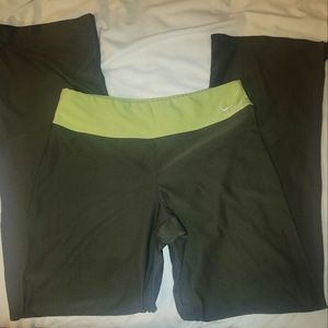Nike workout Yoga Pants